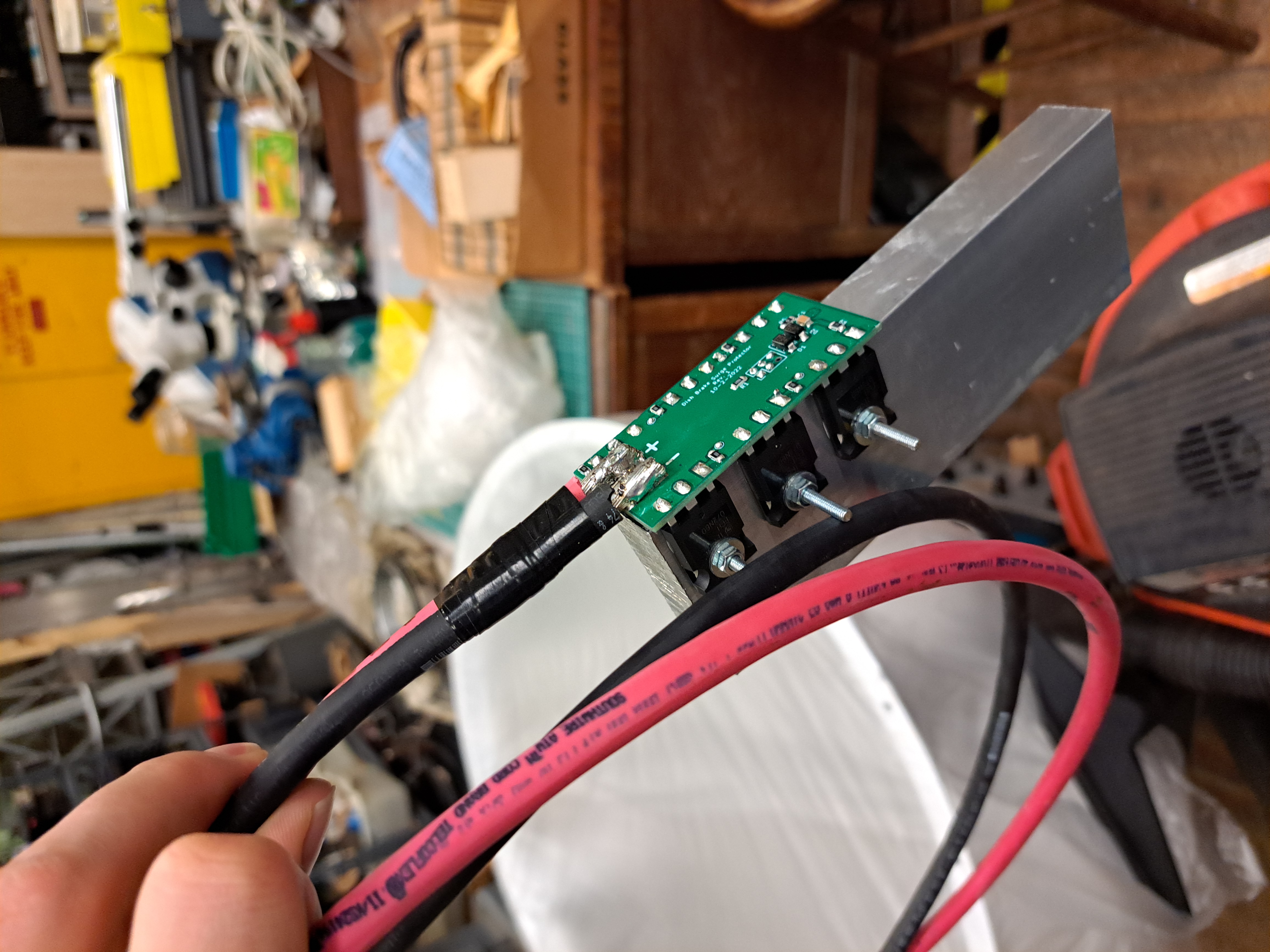 A view of the shunt circuit.