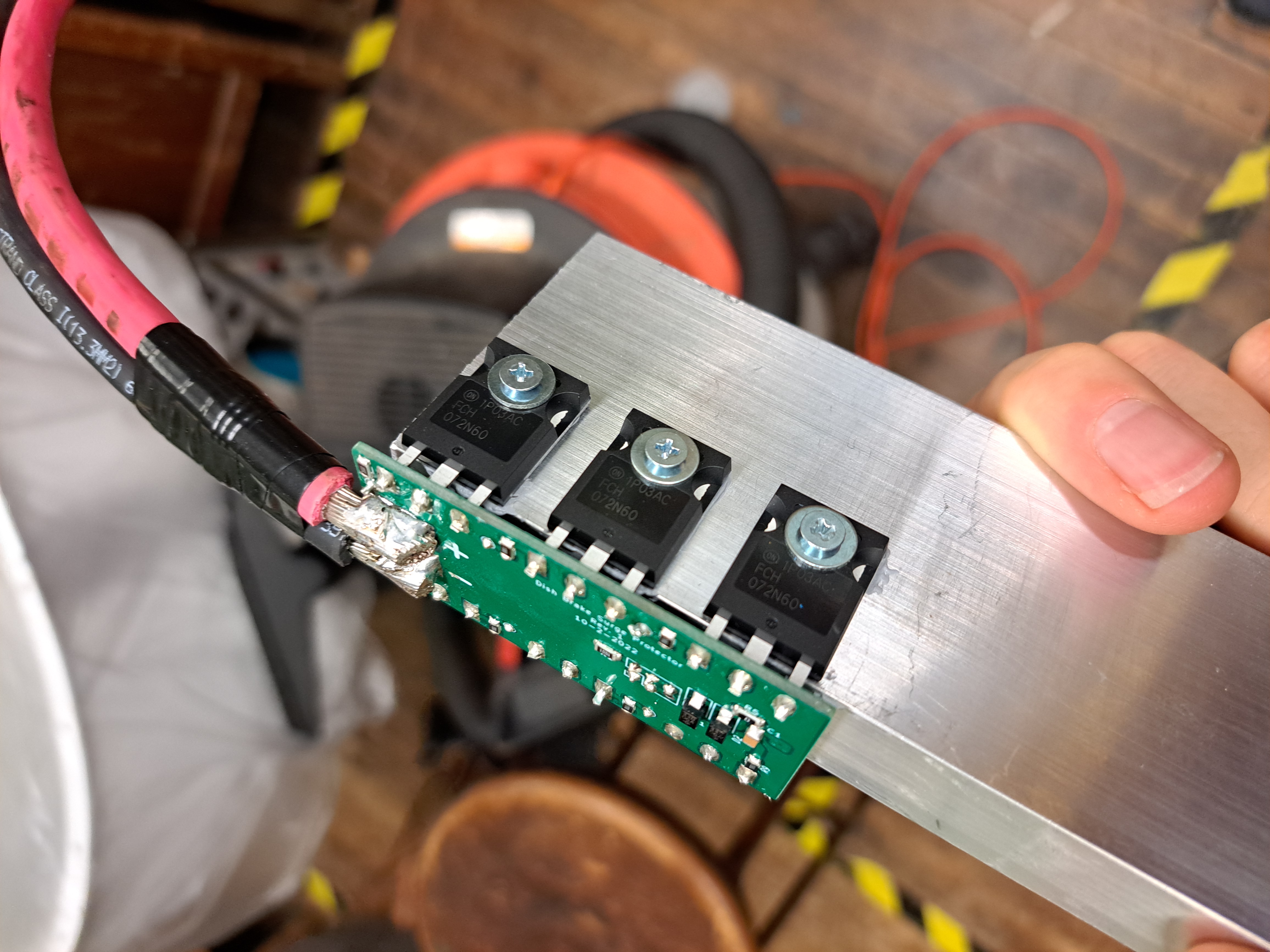 Another view of the shunt circuit